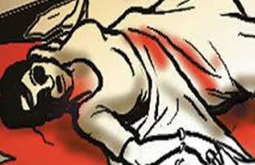 आरोपियों ने हत्या के बाद शव को खेत में झाड़ियों में छिपा दिया, पूनम के फोन से सिम निकालकर तोड़ दिया।