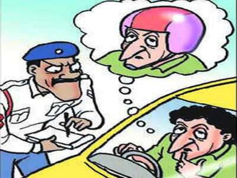 पूरे मामले में स्वास्थ्य कर्मी अब इसकी शिकायत  आला अफसरों से करने की बात कह रहा है।