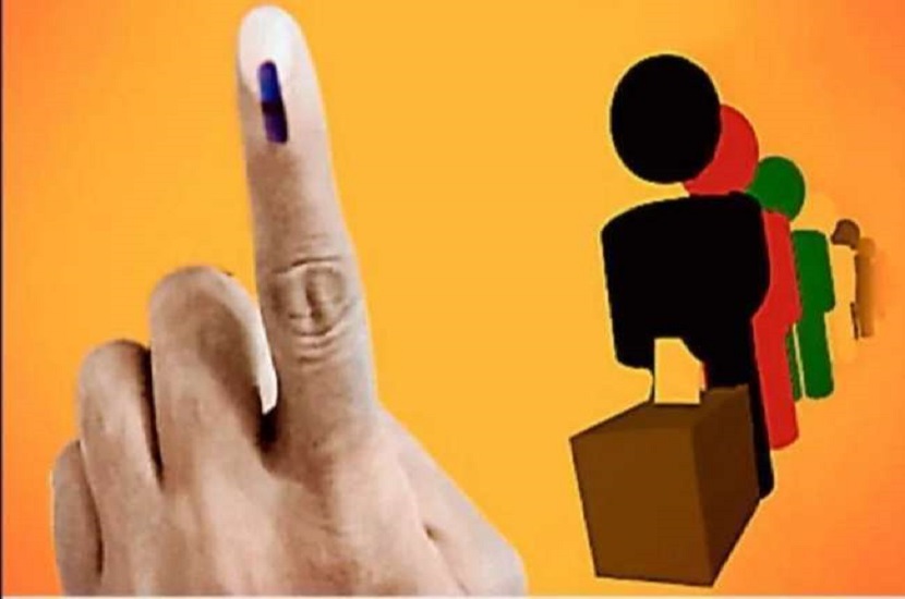 मैनपुरी जिले में कुल 194 पदों के लिए मतदान हो रहा है।