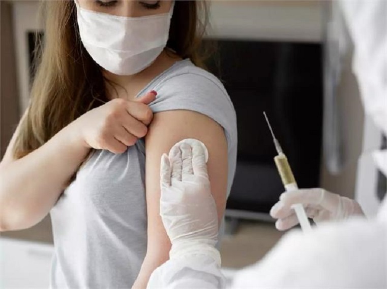 जून माह में एक करोड़ लोगों को टीका लगाने का लक्ष्य तय किया गया है।
