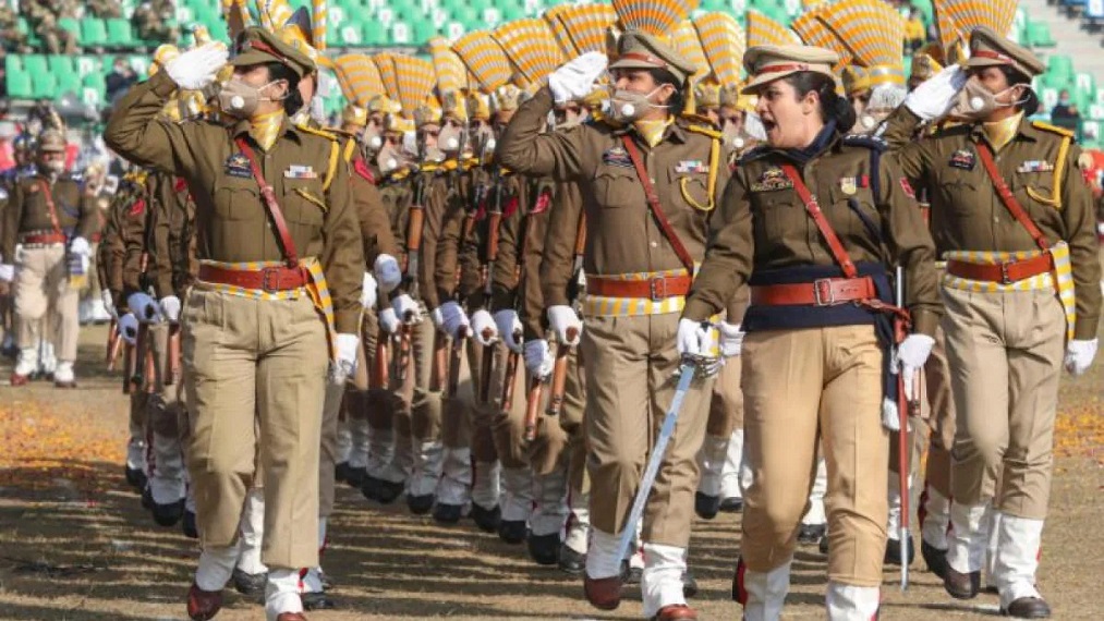 इस बार गणतंत्र दिवस पर महिला पुलिस कर्मी सलामी देंगी। फोटो सांकेतिक