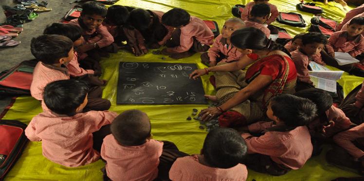 प्रदेश में 1700 से अधिक विद्यालय नियमित शिक्षकविहीन हैं।