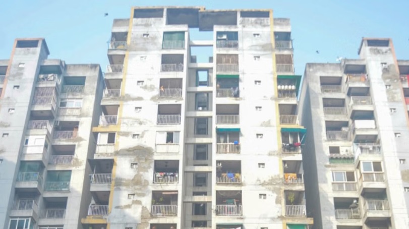 मोबाइल फोन में कोई भी कोरियन एप या गेम नहीं मिला है।