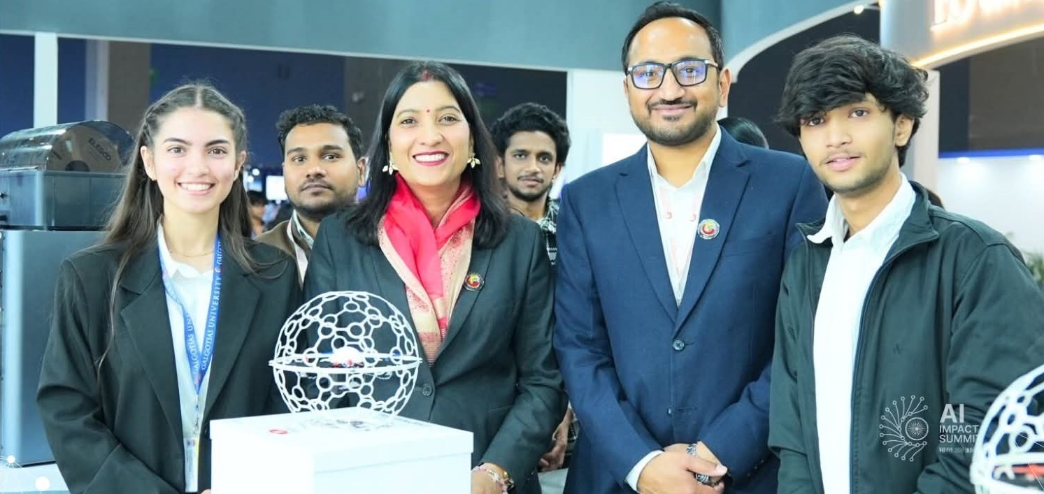 प्रदर्शित स्कॉयबॉल एक कोरियन उत्पाद है। (फोटो- गलगोटिया फेसबुक)